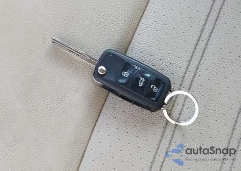 2012 Volkswagen Passat 3.6L V6 Se from USA, damaged, VIN 1VWBM7A3XCC055117